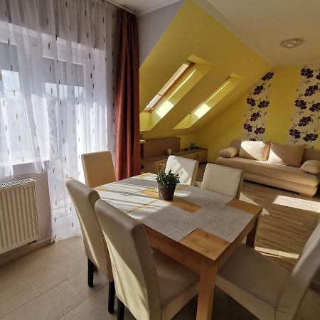 Szabo Apartman Sárvár Zewnętrze zdjęcie