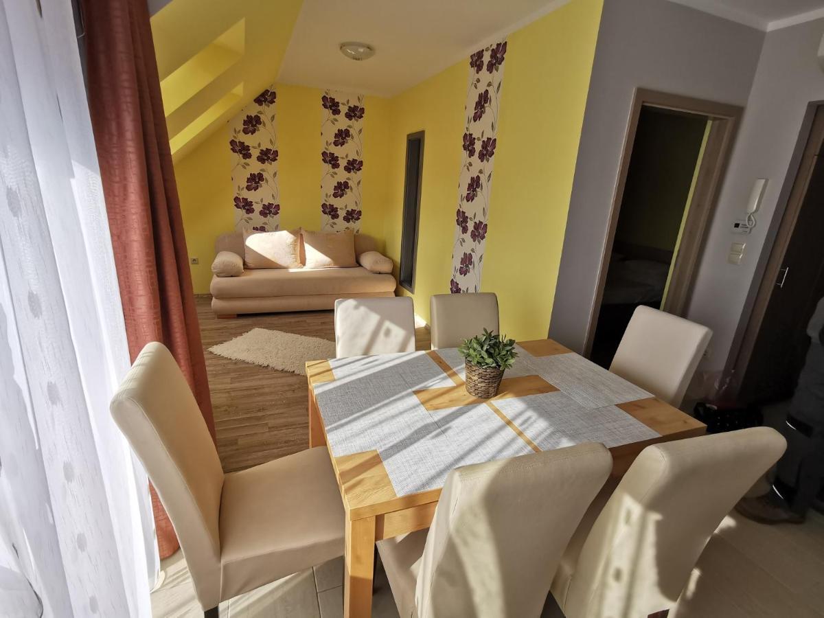 Szabo Apartman Sárvár Zewnętrze zdjęcie