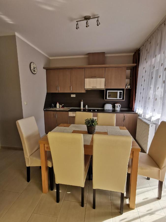 Szabo Apartman Sárvár Zewnętrze zdjęcie