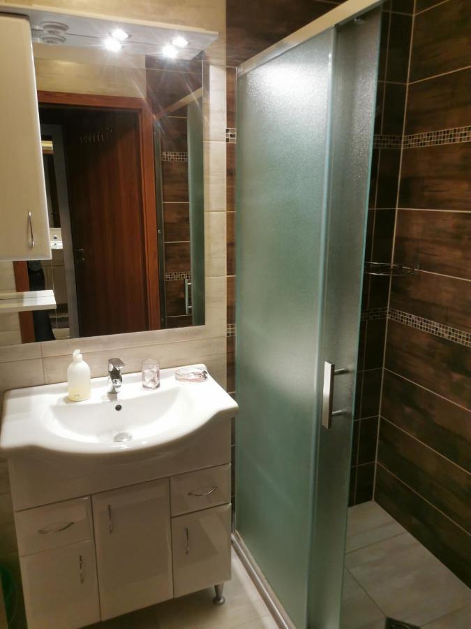 Szabo Apartman Sárvár Zewnętrze zdjęcie