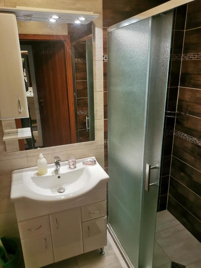 Szabo Apartman Sárvár Zewnętrze zdjęcie