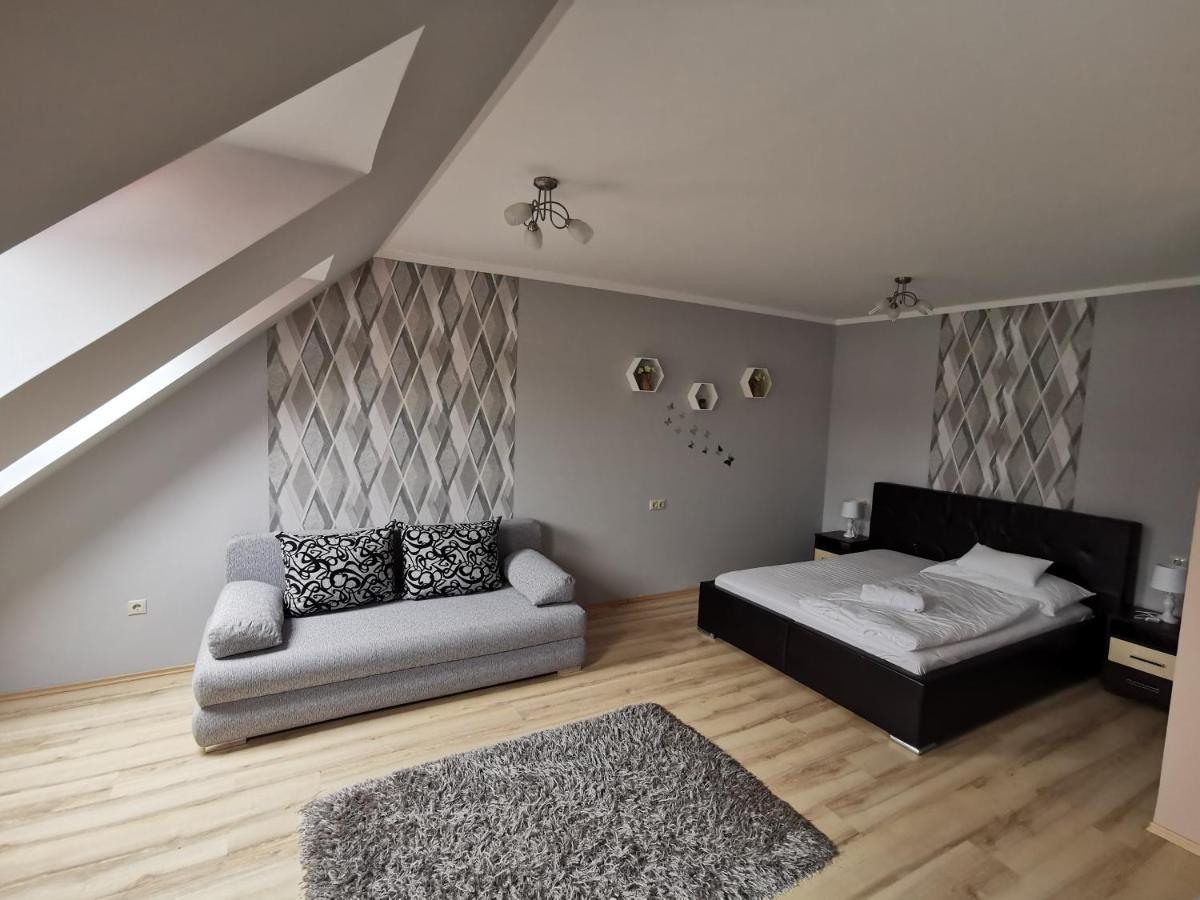 Szabo Apartman Sárvár Zewnętrze zdjęcie